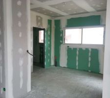 SALLE A MANGER.