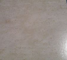 Voici le carrelage de la maison