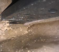 Enduit sous bavette de finition fenêtre