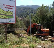 Entr&eacute;e du lotissement