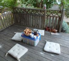 Terrasse en pin autoclave, lames rainurées au bout de 7 1/2 ans d'utilisation, plein sud... (notre ancienne maison)