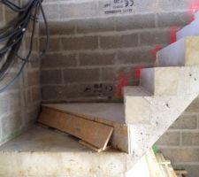 Modification escalier Beton blanc existant