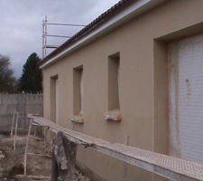 Et voil&agrave; l'arri&egrave;re de la maison est fini