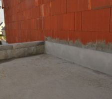 Toits terrasses fini avec enduit dégrossi