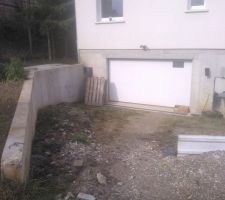 Mur gauche descente de garage