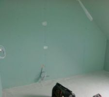 SALLE DE BAIN A L ETAGE