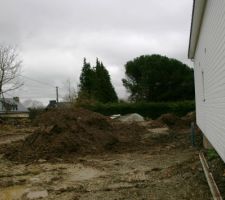 Cuve d\\\'eau et fosse septique de posées