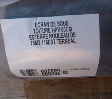 Et avec les tuiles arrivent également les rouleaux d'écran sous-toitures ;-)