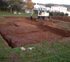 Terrasement de 150 m&sup2;, vide sanitaire de 70 cm , fouilleen rigole de 60 cm