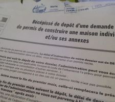 Récépissé le 16 Janvier 2014 , Refus le 05 Mars 2014 pour l'inclinaison de la charpente ... Rdv Mardi prochain pour remédier a ce souci