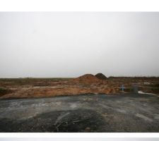 Voici notre terrain et oui il faut un peu d'imagination...