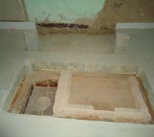 Emplacement cheminée et cavités