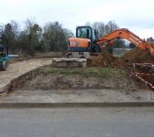 Terrassement de l'accès et des raccordements