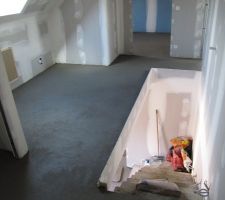 Chape de l\'étage ok