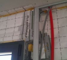 Mise en place de la membrane Opt\\\\\\\\\\\\\\\'air, de l\\\\\\\\\\\\\\\'isolant et du placo
