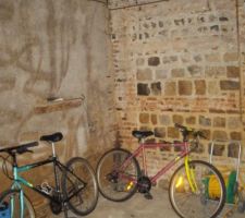 La future ouverture se trouvera sur le pan de mur de gauche.