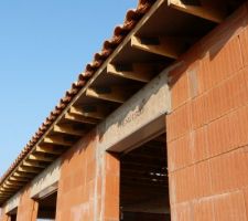 14 mars 2014 au matin... - façade sud, débord de 50