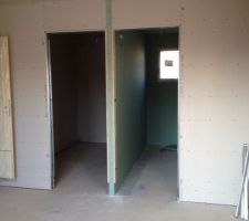 Chambre parentale avec dressing et sde
