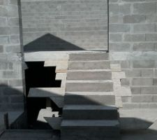 Escalier vers la partie nuit