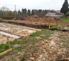 Mont de terre du terassement. Du 26 fevrier 2014