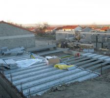 Mise en place de l'isolation sur vide sanitaire