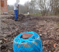 Voilà à quoi sert une vieille bobine de fil à crocheter!!!!