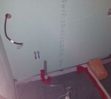 Salle de bain avant coulage de chape