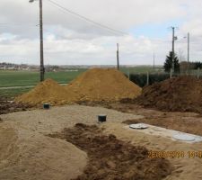 Fosse septique et bassin d epandage en attente controle spanc