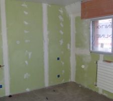 La chambre de notre suite parentale