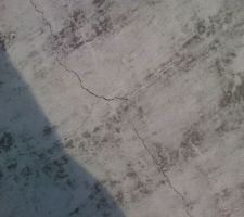 Fissure sur dalle