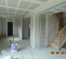 RDC vue sur escalier cuisine