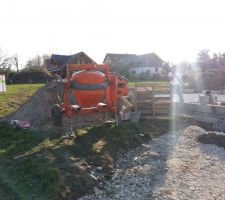 Grosse b&eacute;tonni&egrave;re