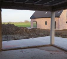 Pr&eacute;paration pour la pose des pierres bleues