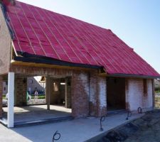 Pose des pierres bleues termin&eacute;e