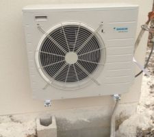 11 03 2014 - Vue maison avec la pompe &agrave; chaleur