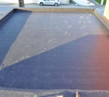 Pose de la membrane EPDM