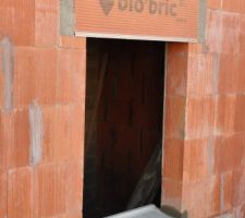 Préparation seuils, bande de dressement, appuis de fenêtre