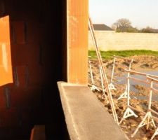 Préparation seuils, bande de dressement, appuis de fenêtre