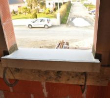 Préparation seuils, bande de dressement, appuis de fenêtre