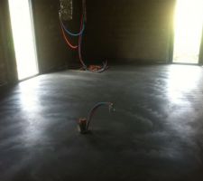 B&eacute;ton  cir&eacute; (bureau et chambre parentale)