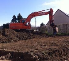 évacuation terre   mise en forme du terrain