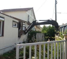 28/08/13 : Le tracto pelle entre en marche !