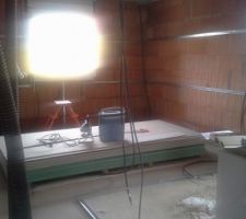 Notre future chambre dans le fond ...