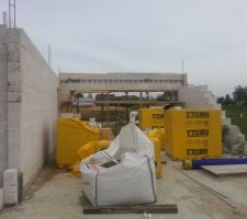 Linteau du garage en cours... Ferraillage pos&eacute;