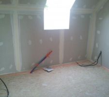 Petite chambre( bureau) 7.44 m²