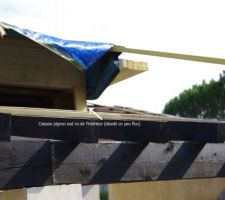 Syst&egrave;me de caisson du c&ocirc;t&eacute; du pignon sud (vue depuis le c&ocirc;t&eacute; Ouest, barbecue)