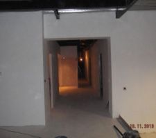 Couloir.   entrée