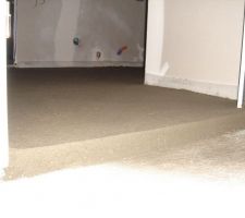 Seuil de la porte du cellier