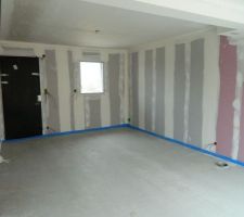 La chappe liquide est coul&eacute;e. Elle est aujourd'hui pratiquement s&egrave;che :)