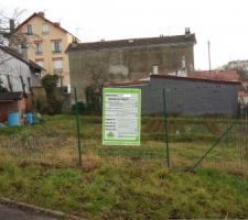 Affichage Panneau devant notre terrain